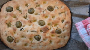 Ostavite 10 minuta da se ohladi